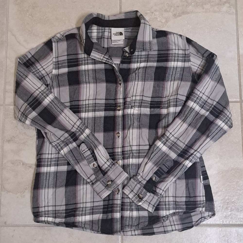 THE NORTH FACE large plaid 100% cotton button down shirt